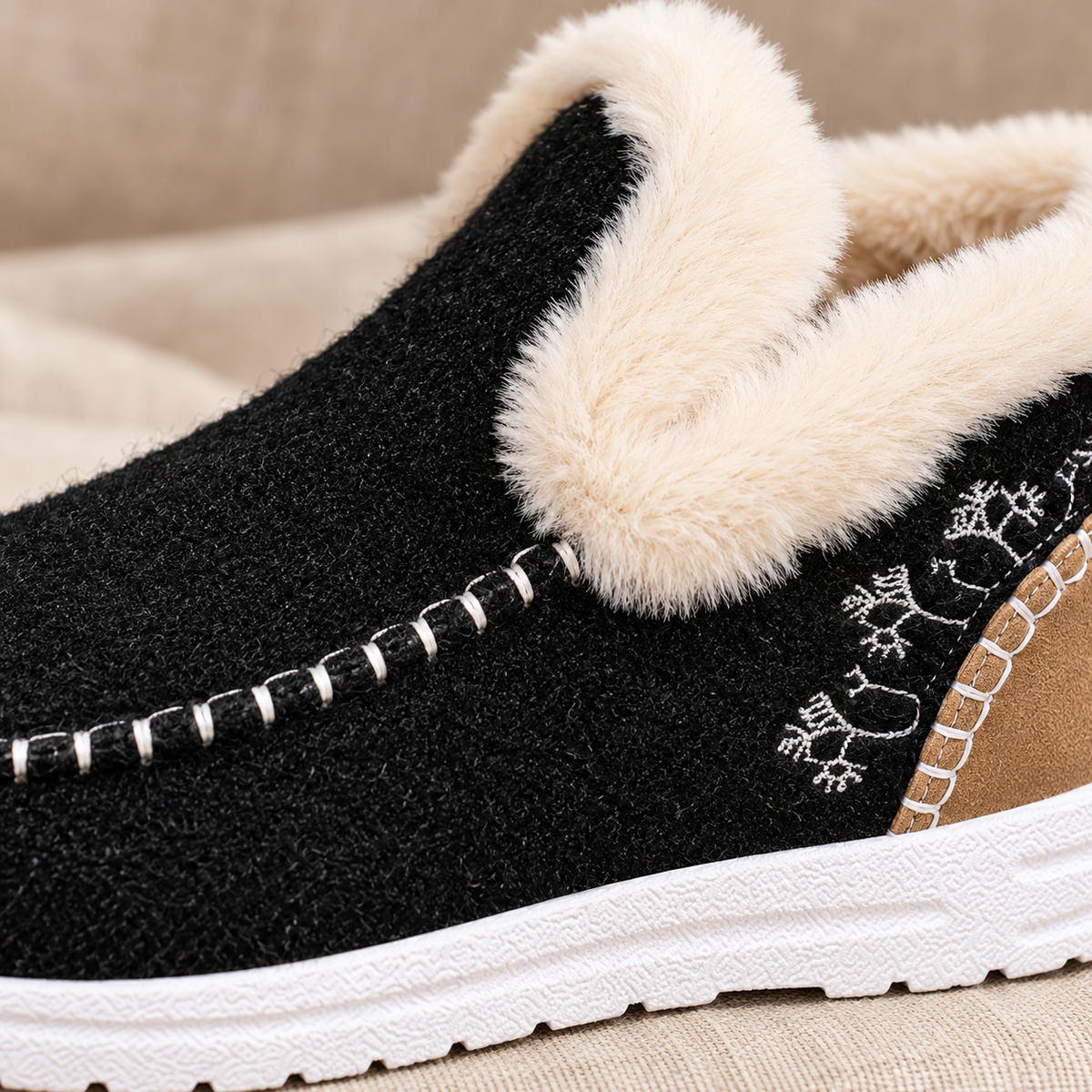 Women's Fleece-Lined Winter Moccasins - Warm Slip-On Loafers