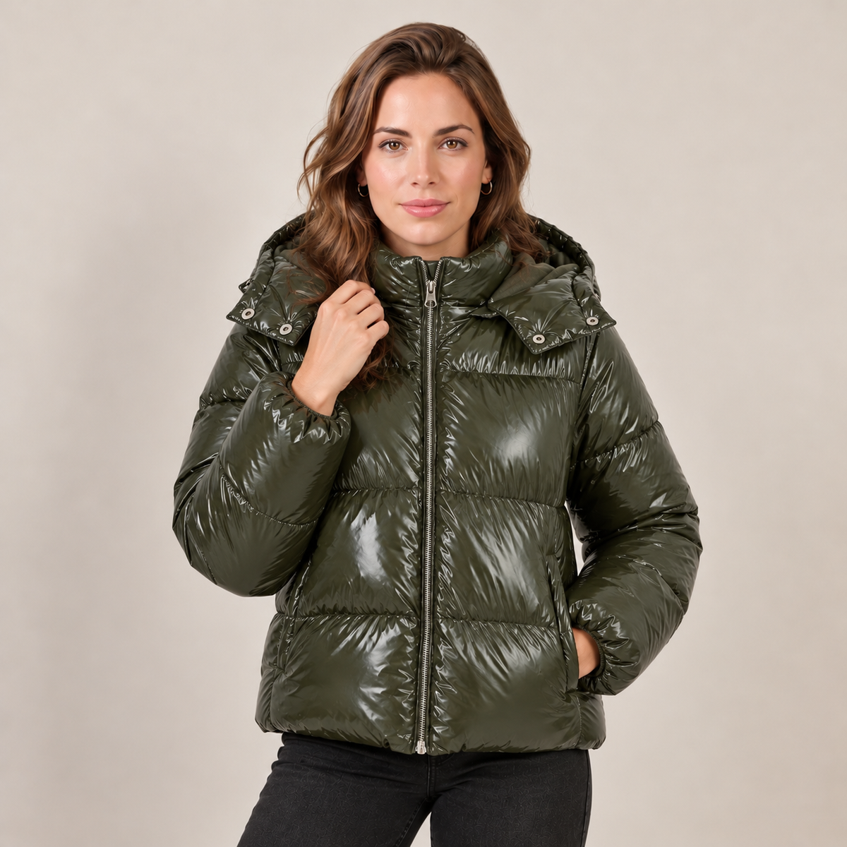 Chaqueta Acolchada Mujer Brillante con Capucha