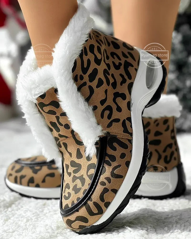 Women's Cushioned Platform Ankle Boots - Padded Booties