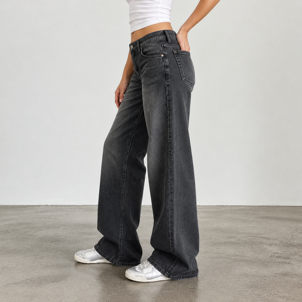 Women's Low Rise Baggy Wide Leg Jeans