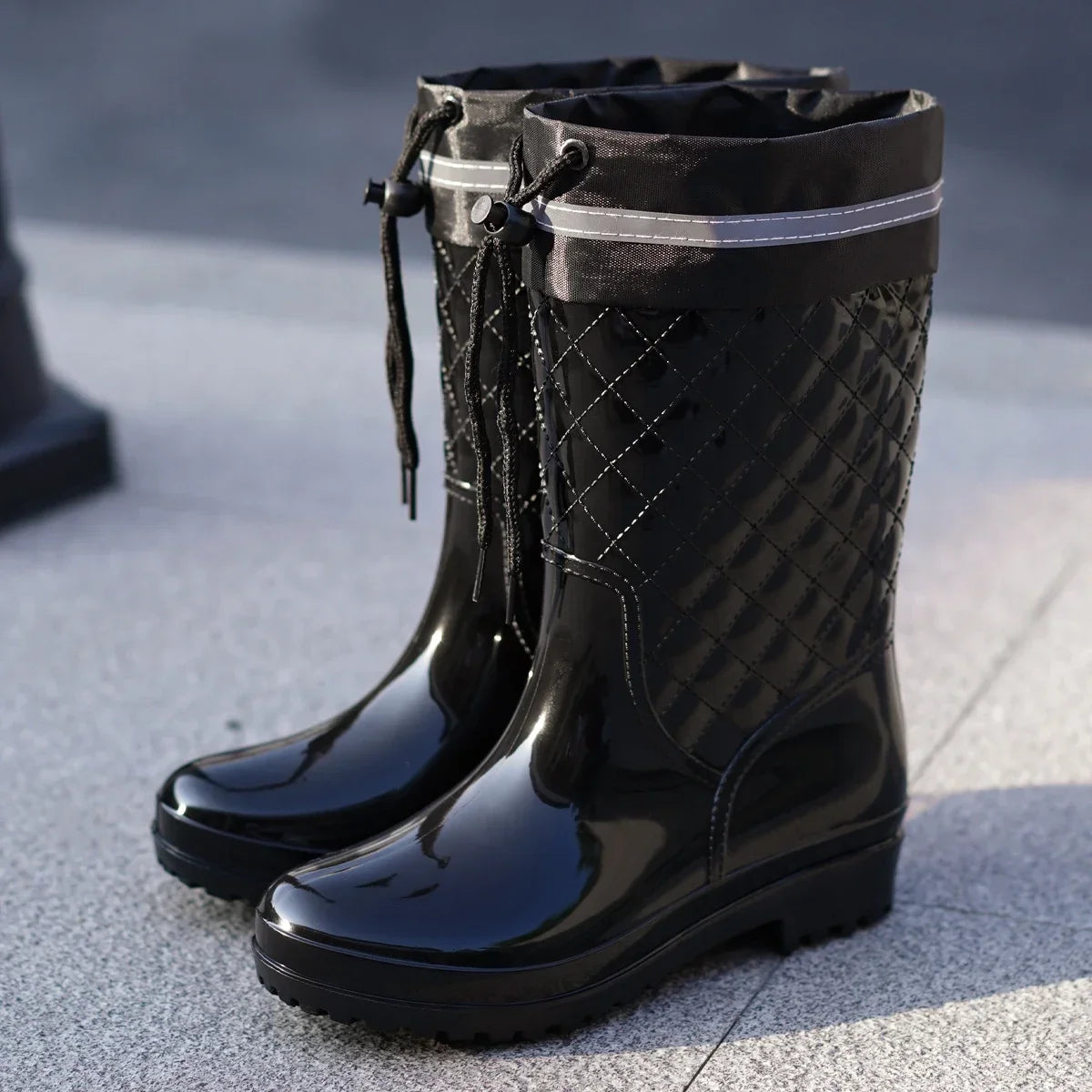 Botas de Agua Negras Mujer Acolchadas con Cordón