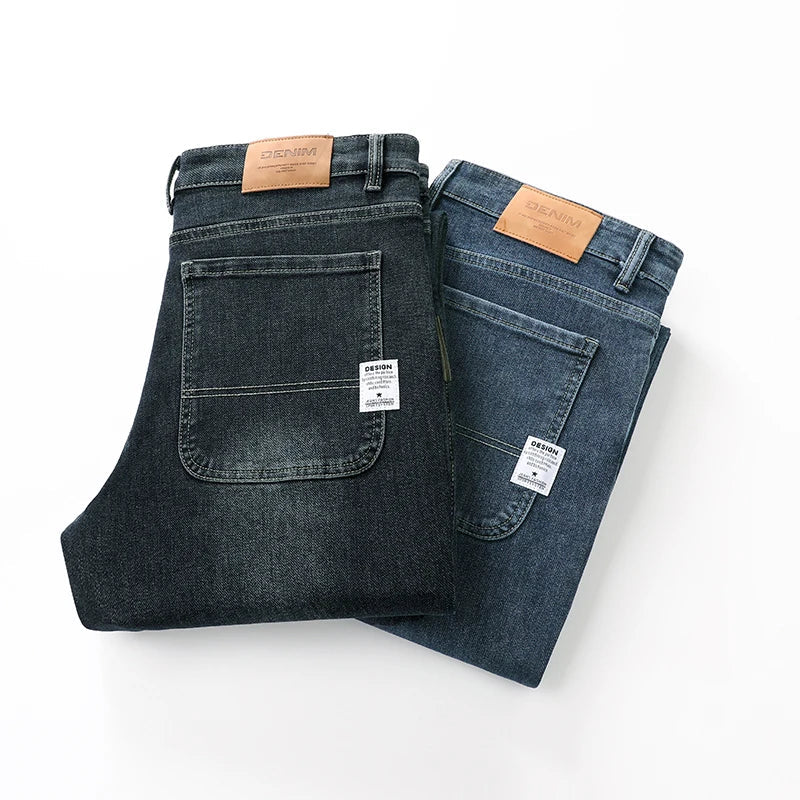 Men's classic-fit stretch straight jeans