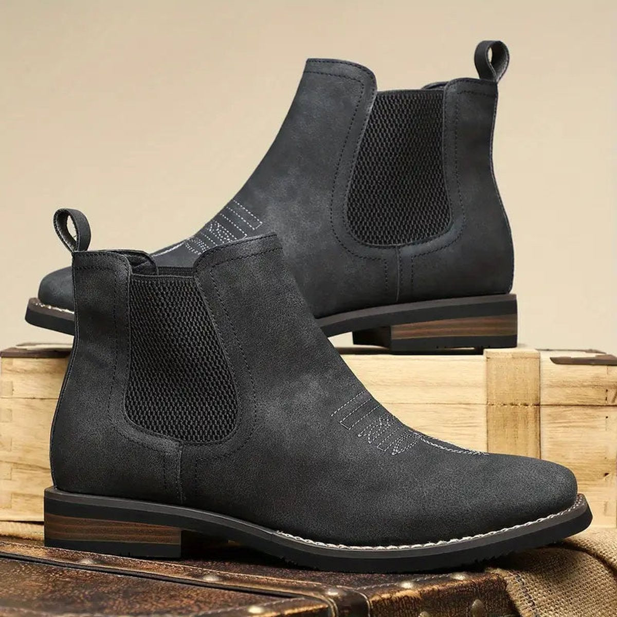 Men's Classic Laceless Chelsea Boots - Elastic Side Panels