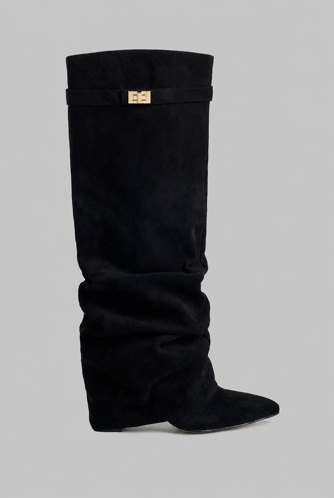 Botas Mujer Slouchy de Ante Punta Fina con Hebilla Dorada