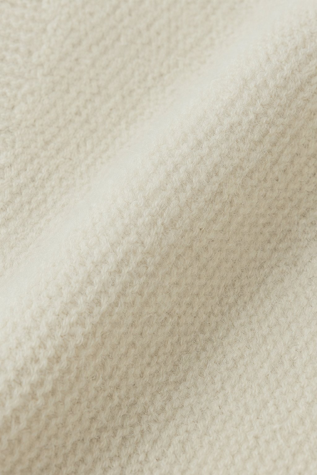 Women's Cashmere Boat Neck Sweater