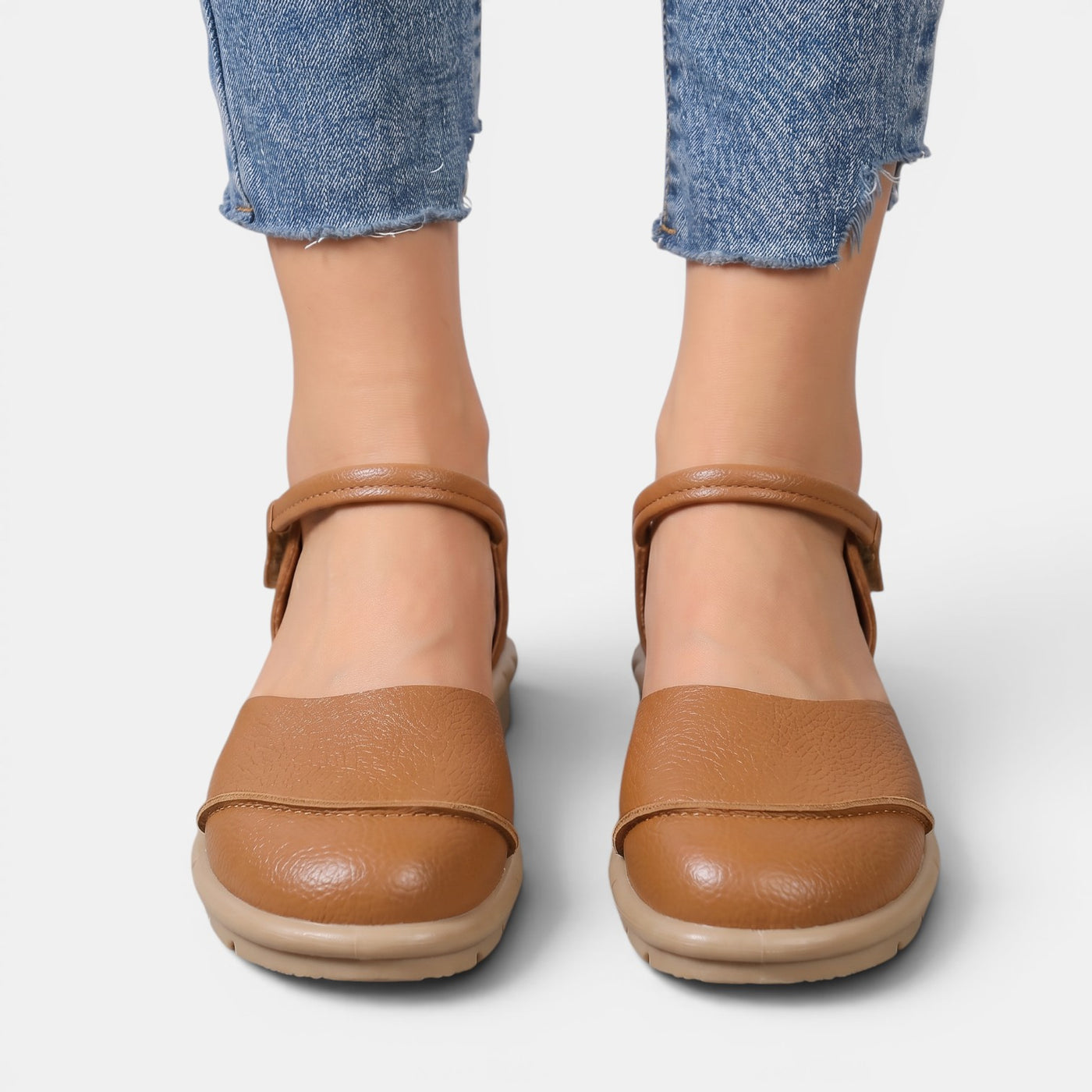 Women's Flat Leather Sandals