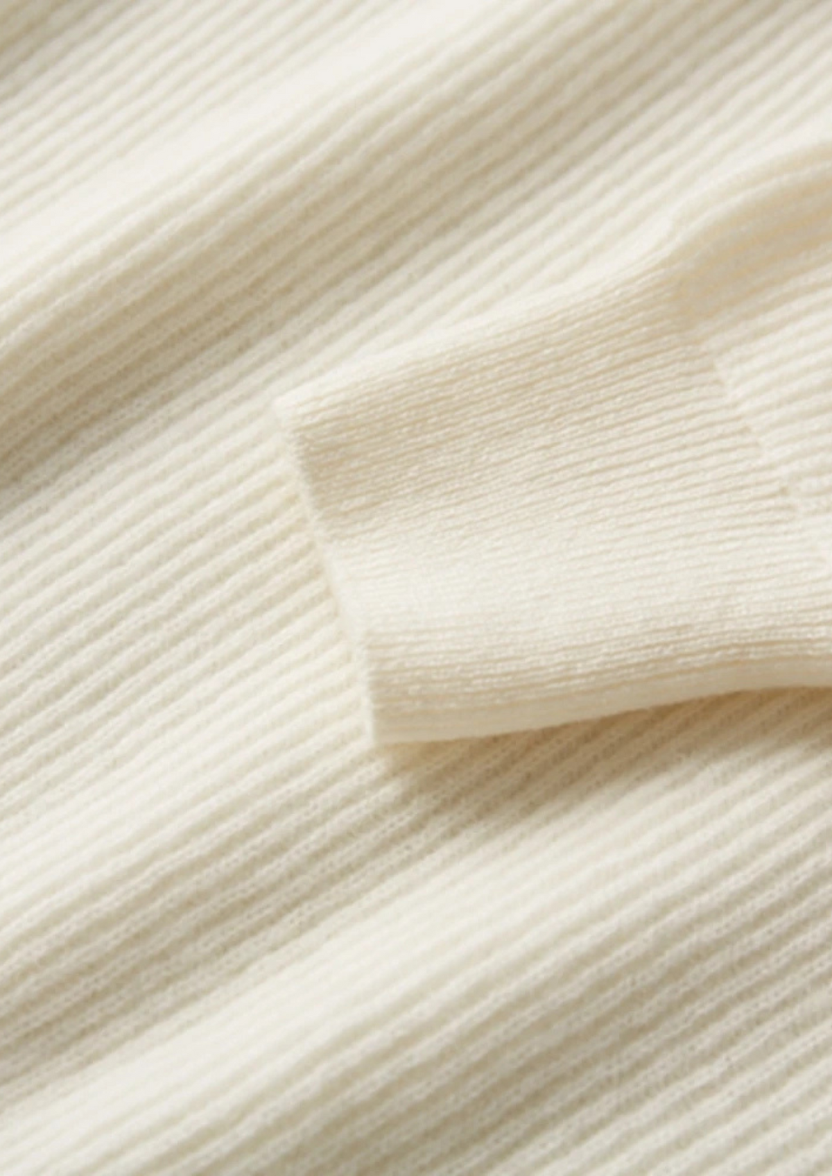 Jersey de Cashmere con Botones Premium – 100% Cashmere Clásico