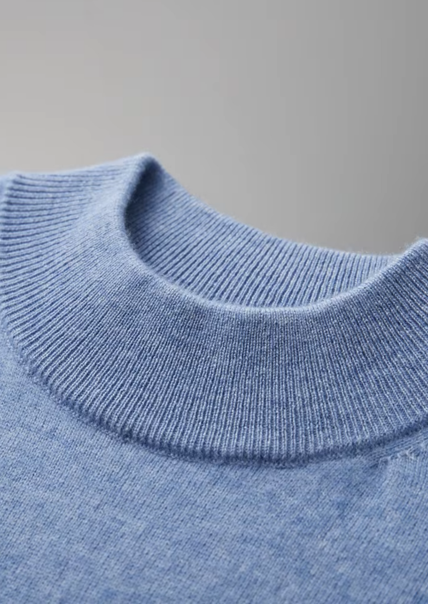 Camiseta Hombre Premium 100% Cashmere – Cuello Alto Elegante