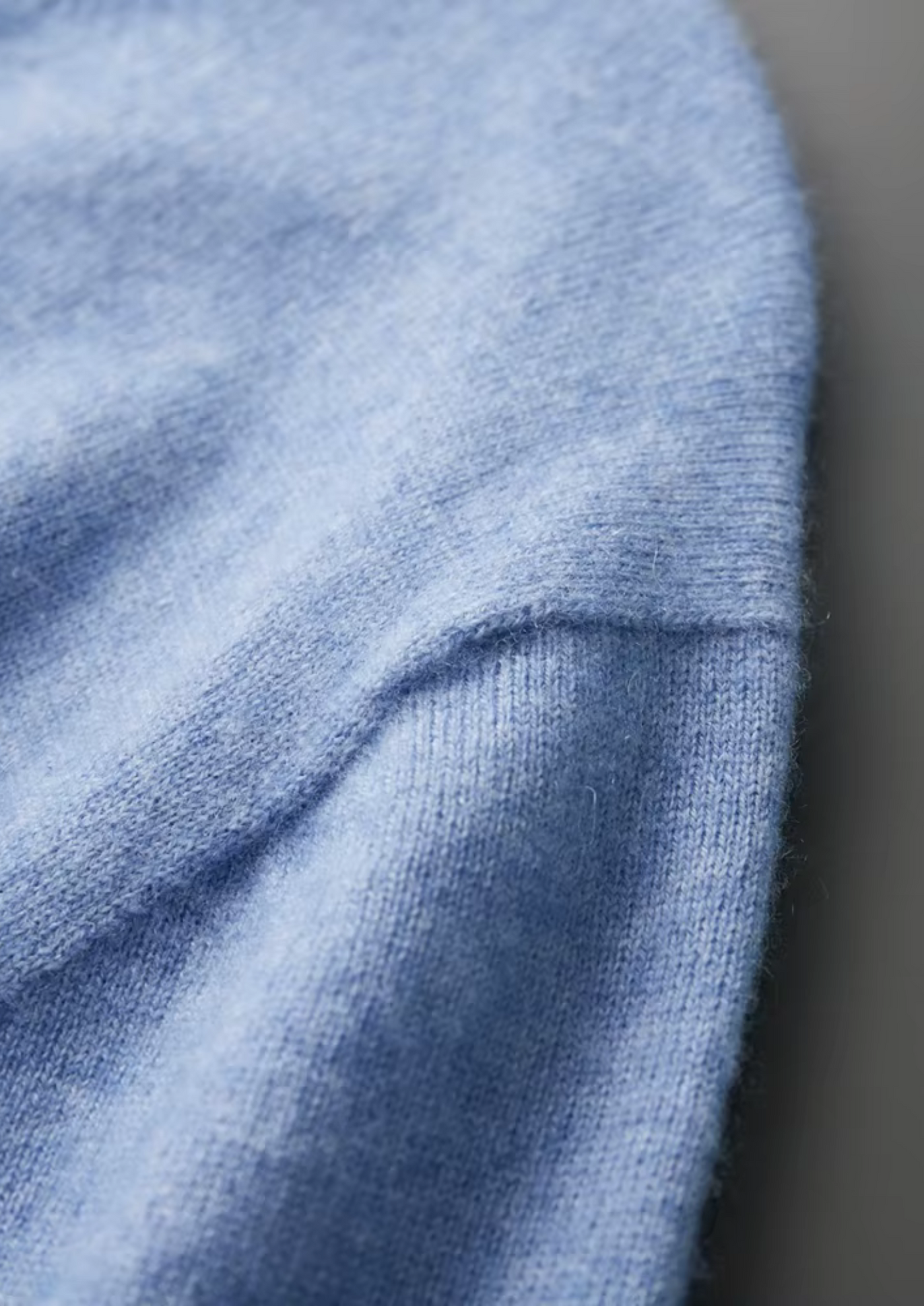Camiseta Cashmere Hombre Premium – 100% Cashmere Cuello Redondo