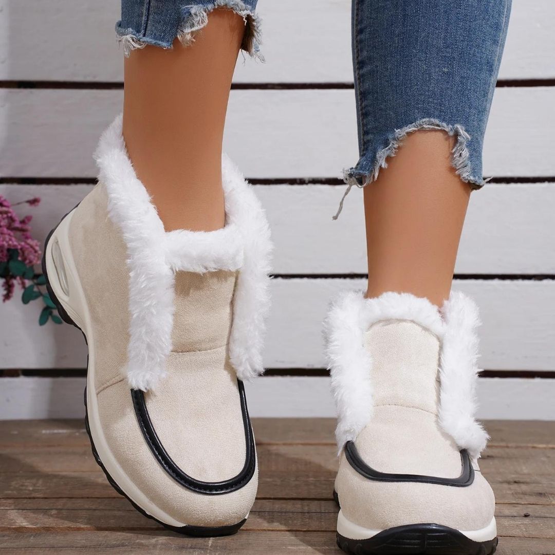 Women's Cushioned Platform Ankle Boots - Padded Booties