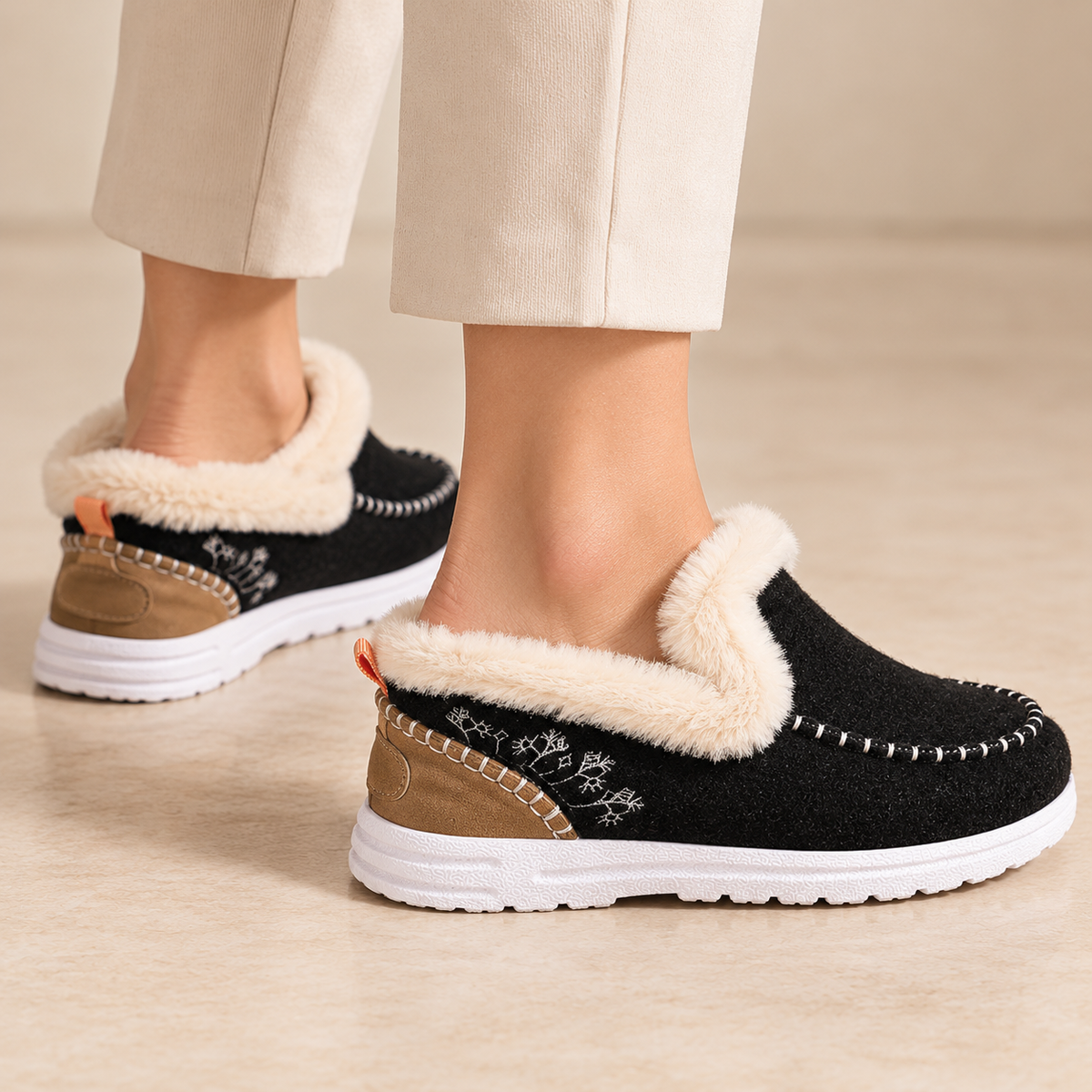 Women's Fleece-Lined Winter Moccasins - Warm Slip-On Loafers