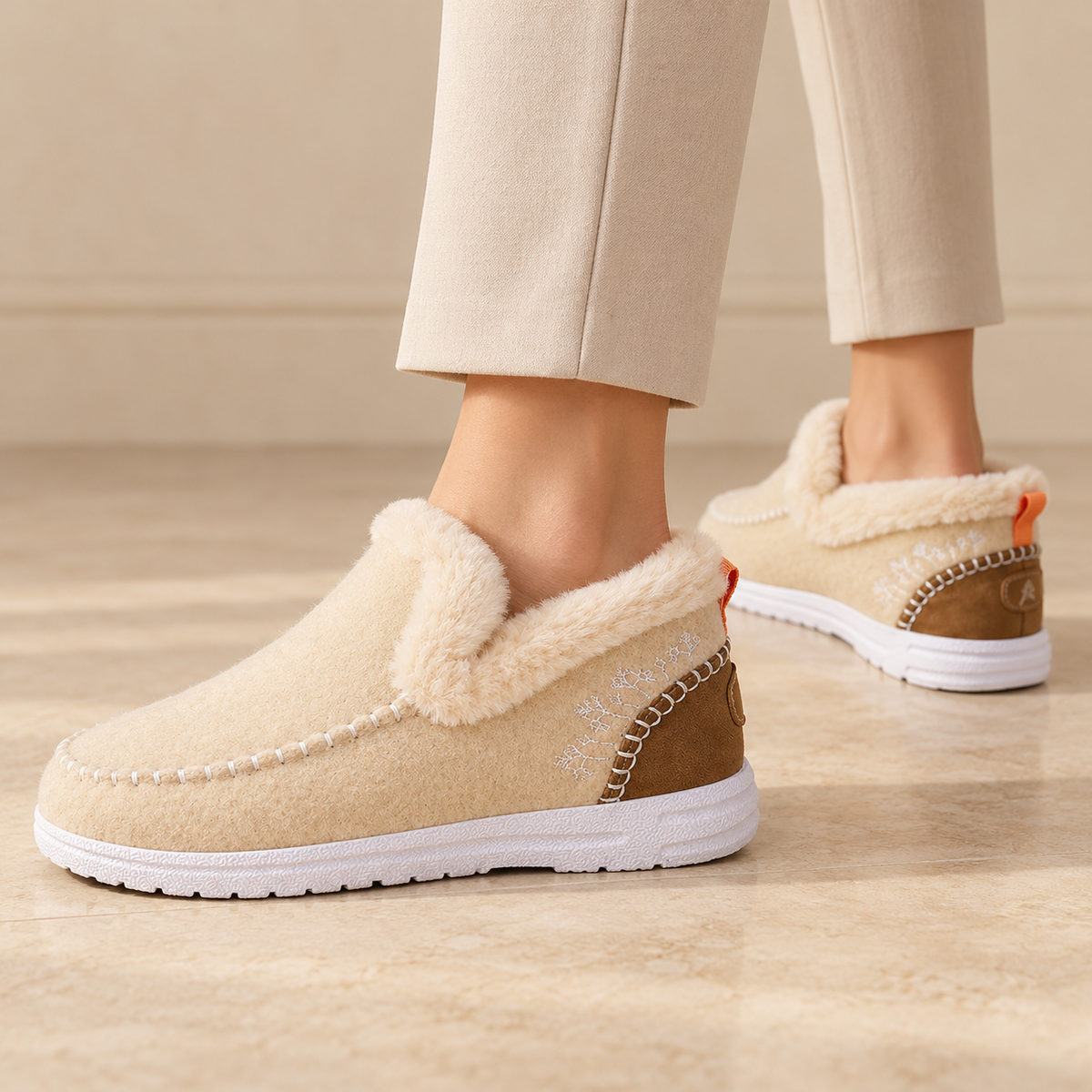 Women's Fleece-Lined Winter Moccasins - Warm Slip-On Loafers