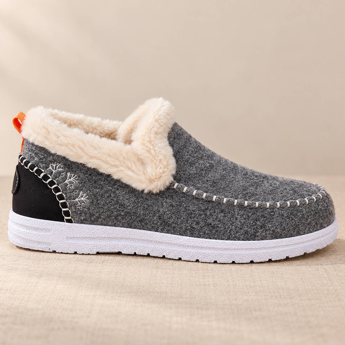 Women's Fleece-Lined Winter Moccasins - Warm Slip-On Loafers