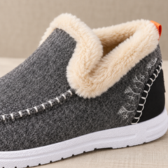 Women's Fleece-Lined Winter Moccasins - Warm Slip-On Loafers