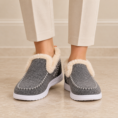 Women's Fleece-Lined Winter Moccasins - Warm Slip-On Loafers