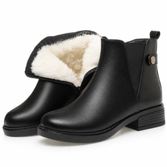 Women's Warm Lined Block Heel Boots - Winter Boots