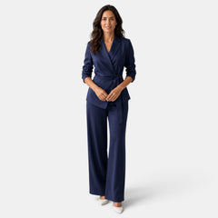 Traje Mujer de Seda con Cinturón