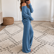 Conjunto Mujer de Punto Top Asimétrico y Pantalón