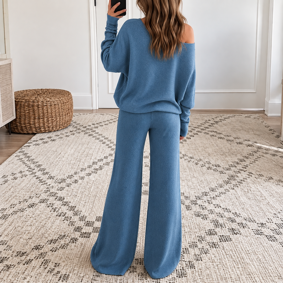 Conjunto Mujer de Punto Top Asimétrico y Pantalón
