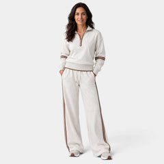 Conjunto Mujer Loungewear con Top Corto de Media Cremallera y Pantalón Ancho