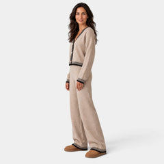 Conjunto Mujer de Punto con Ribete Contraste