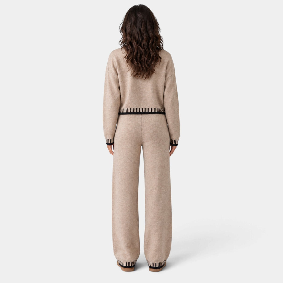 Conjunto Mujer de Punto con Ribete Contraste