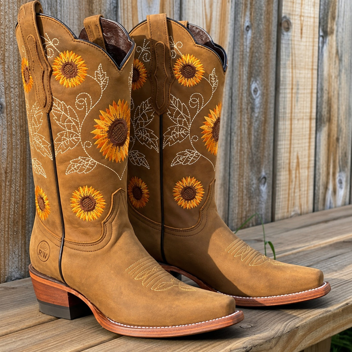 Botas Camperas Boho de Piel para Mujer con Girasoles Bordados