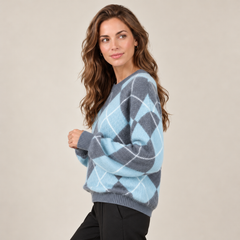 Women's Argyle Knit Sweater - Classic Crew Neck Pullover