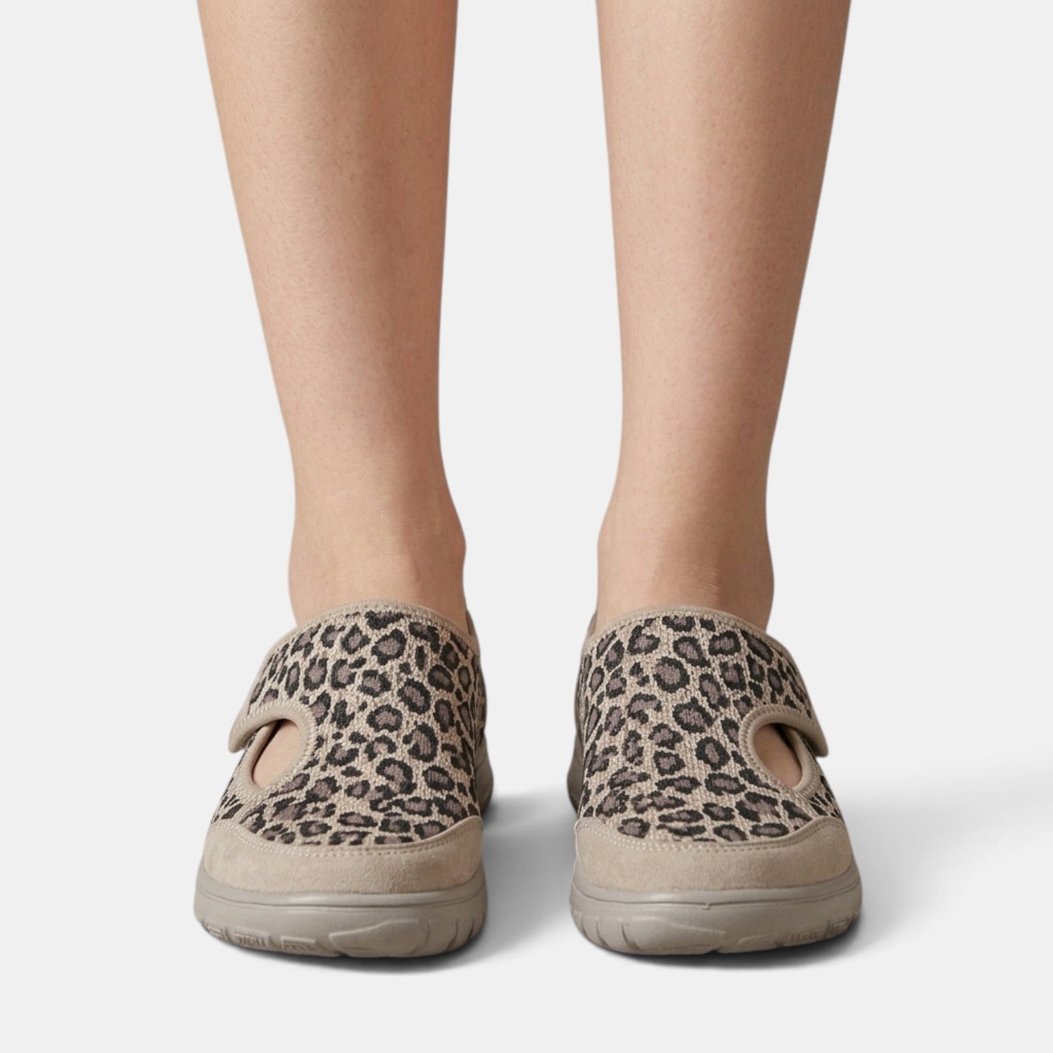 Women's Orthopedic Shoes with Arch Support and Cushioned Sole