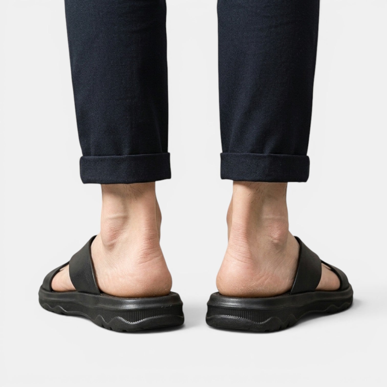 Men's Leather Cross-Strap Sandals