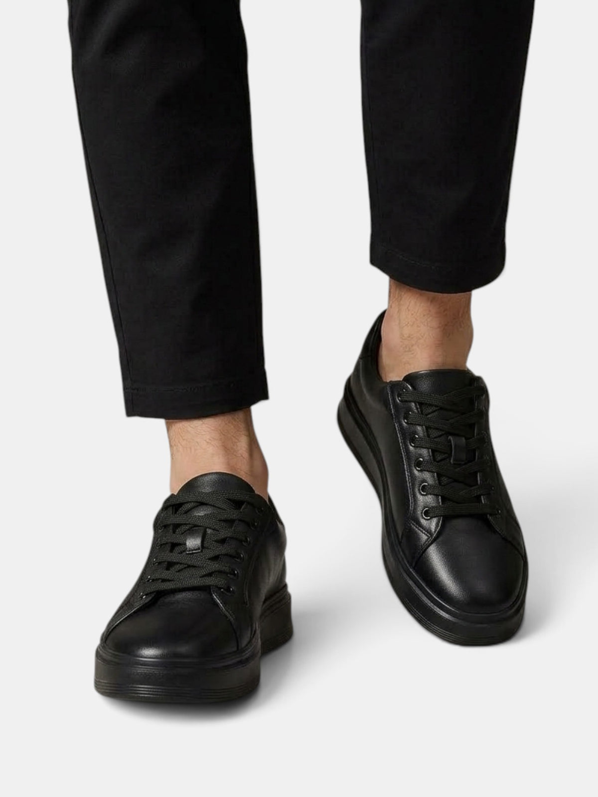 Zapatillas Hombre Negras Piel Vegana