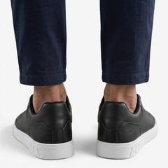 Men's Classic Low-Top Sneakers - Casual Lace-Up Shoes