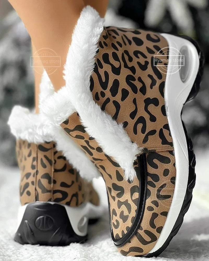 Women's Cushioned Platform Ankle Boots - Padded Booties