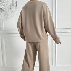 Conjunto Mujer Oversize con Top Hombro Caído y Pantalón Ancho