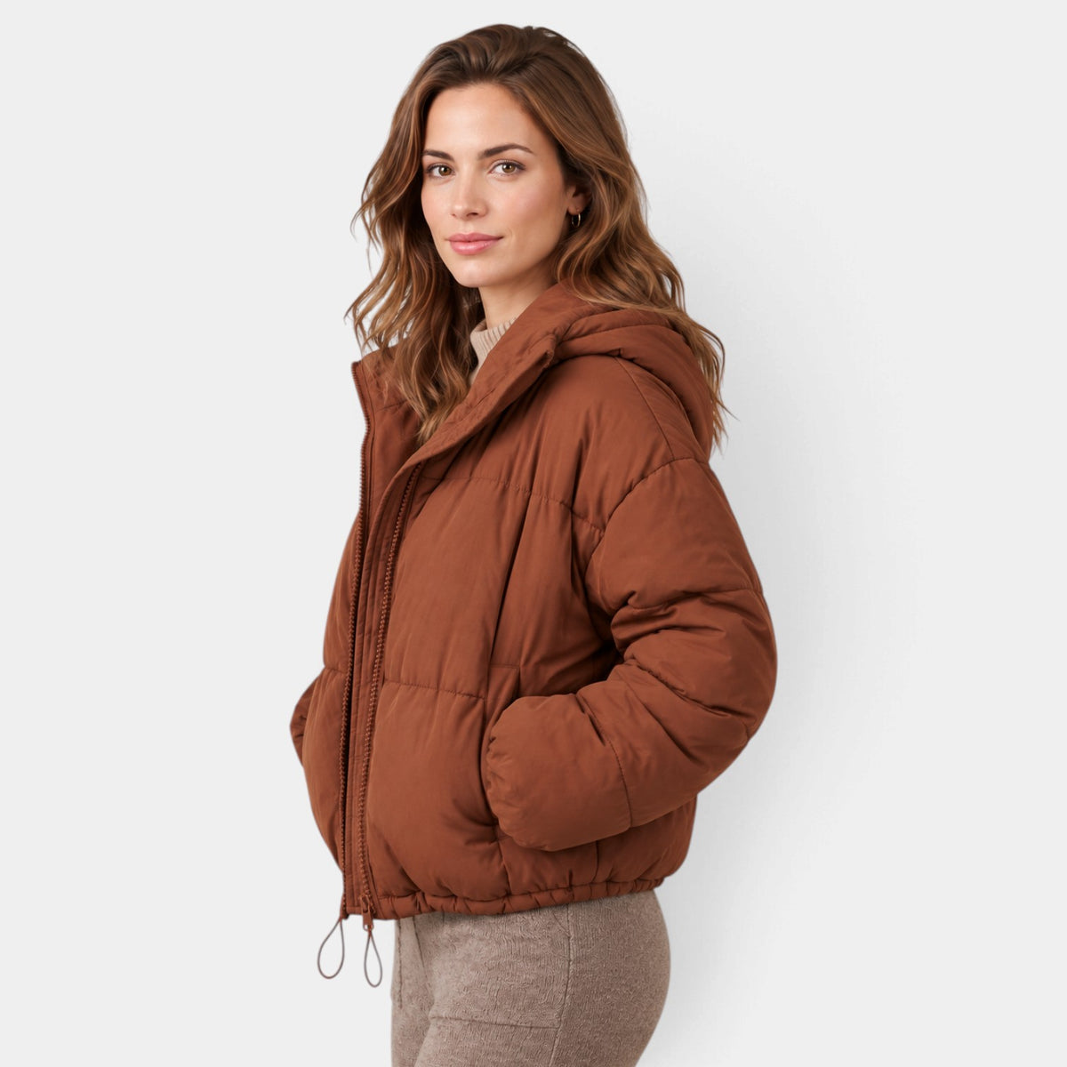 Chaqueta Acolchada Corta con Capucha y Bajo Ajustable