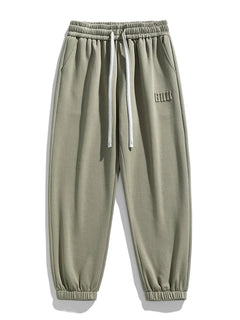 Men's slim-fit knit joggers with spacious pockets