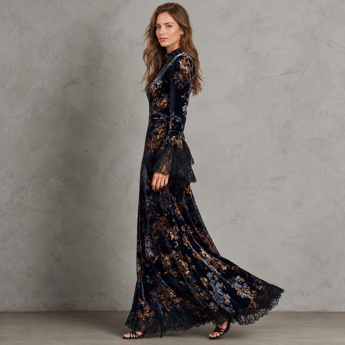 Vestido Largo Mujer Terciopelo Floral con Mangas Acampanadas de Encaje