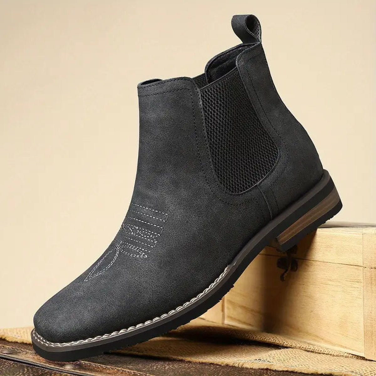 Men's Classic Laceless Chelsea Boots - Elastic Side Panels