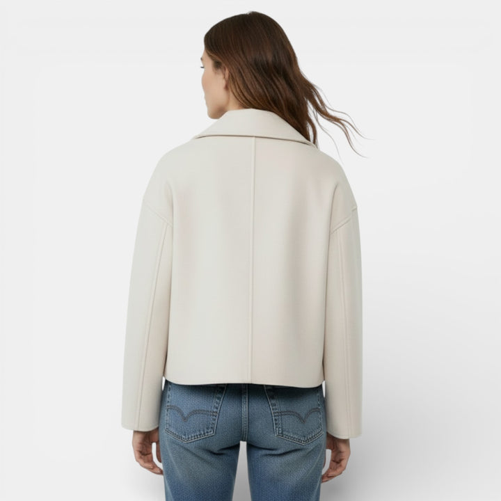 Chaqueta Corta de Lana con Doble Botonadura para Mujer
