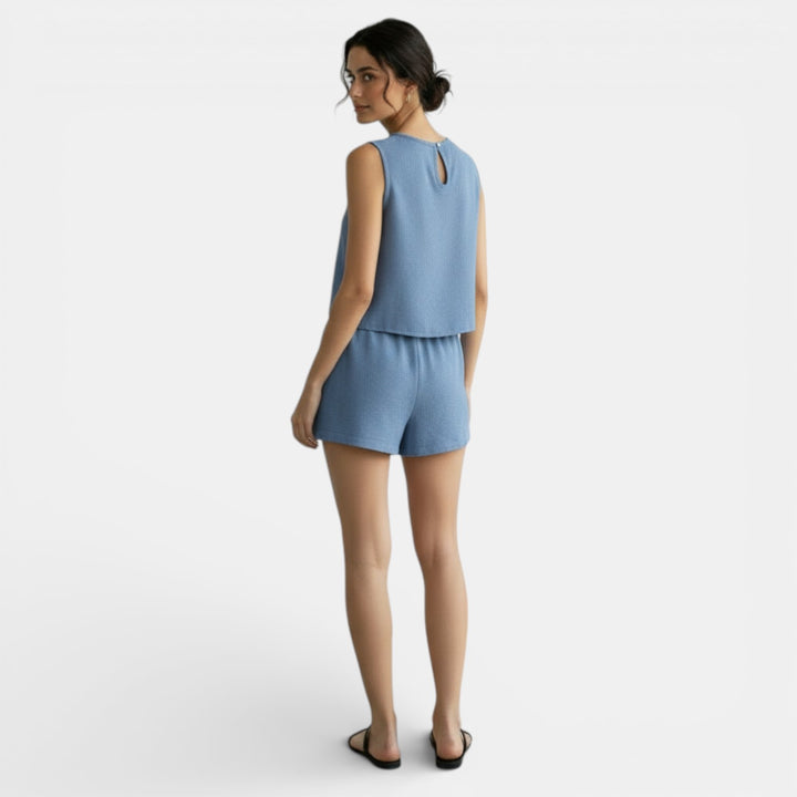 Conjunto Mujer Chaleco y Shorts Verano