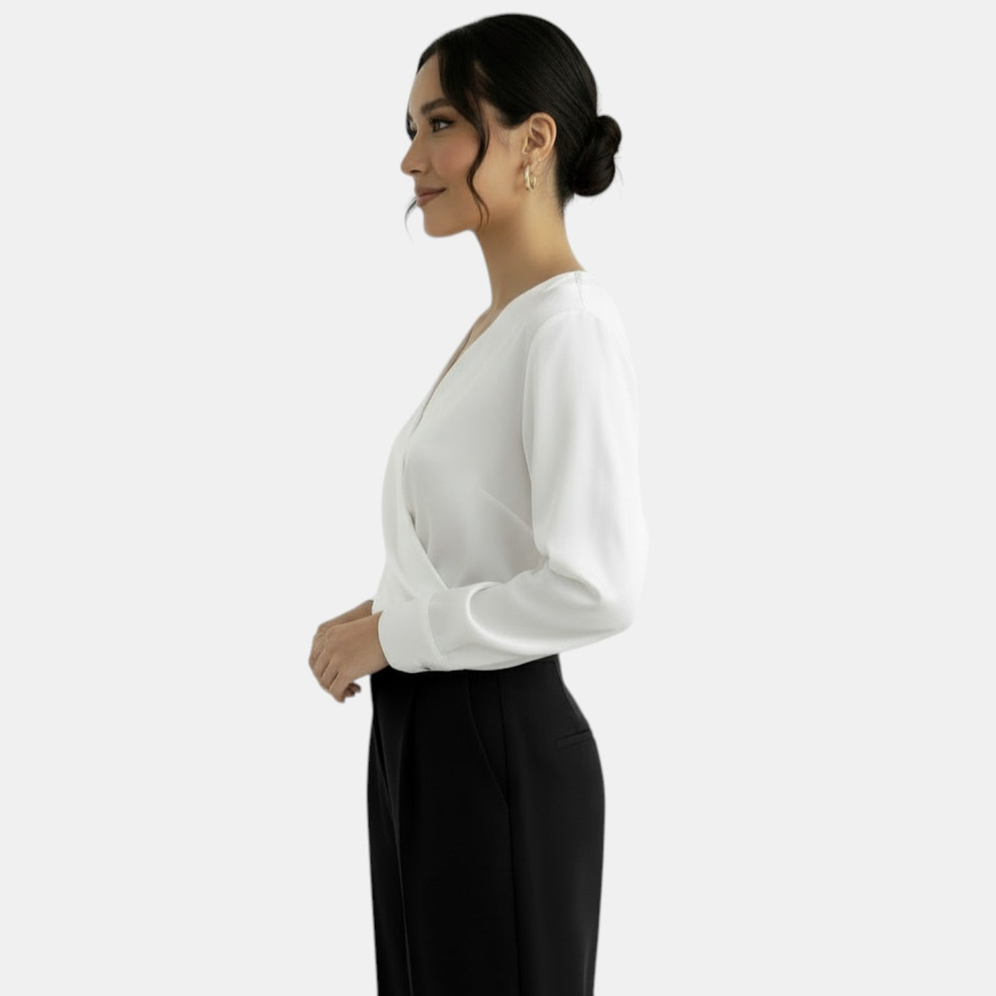 Blusa Satén Escote V Manga Larga