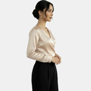 Blusa Satén Escote V Manga Larga