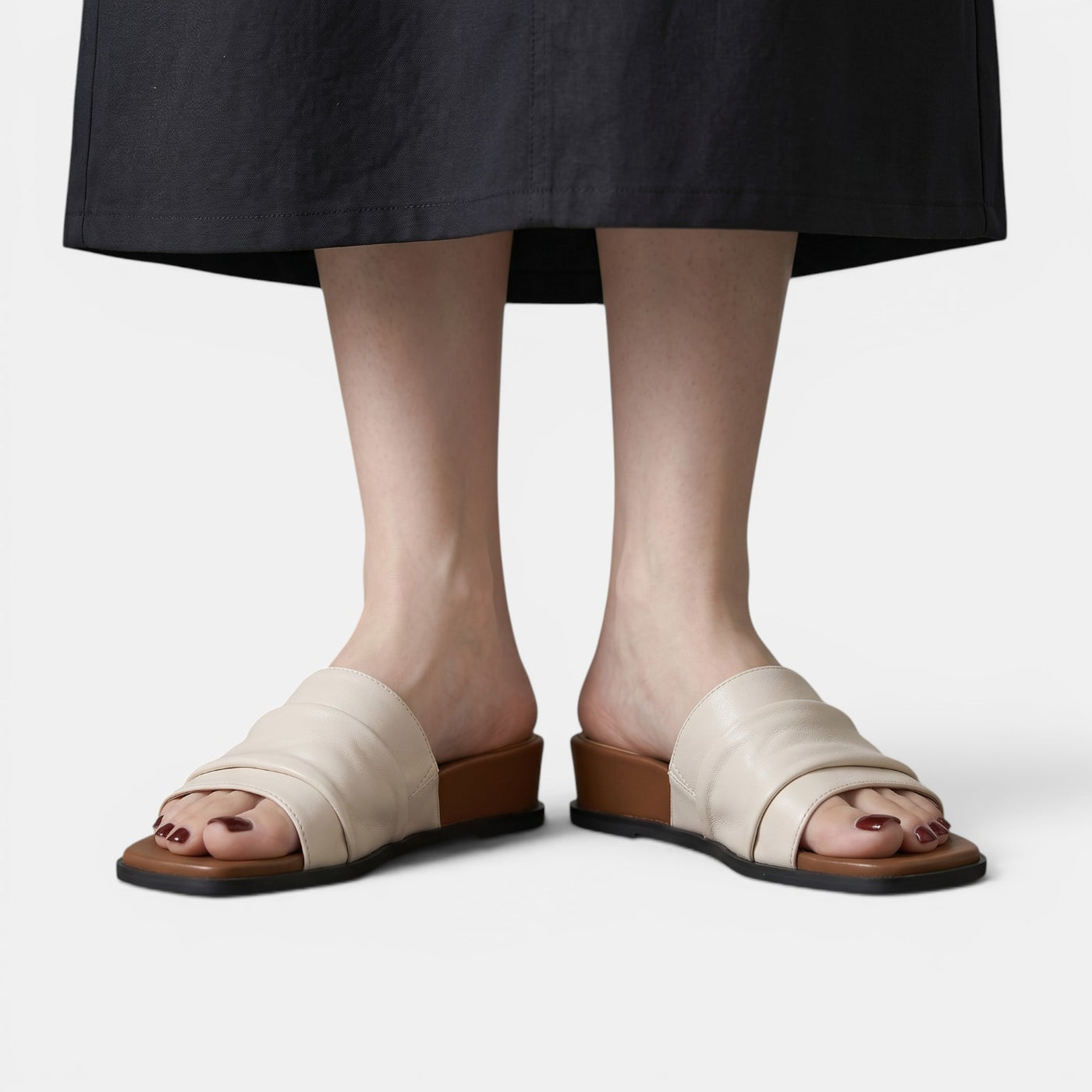 Women's Leather Flat Sandals