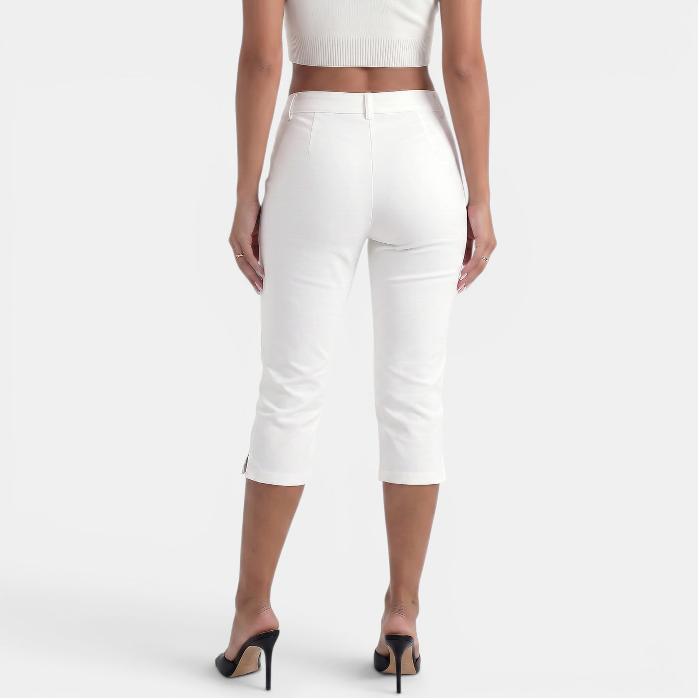 Women's Polka Dot Capri Pants