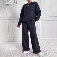 Conjunto Mujer Oversize con Top Hombro Caído y Pantalón Ancho