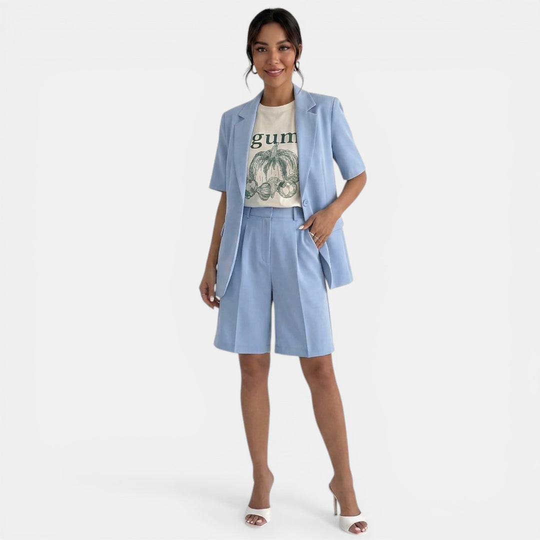 Conjunto Mujer Blazer y Shorts