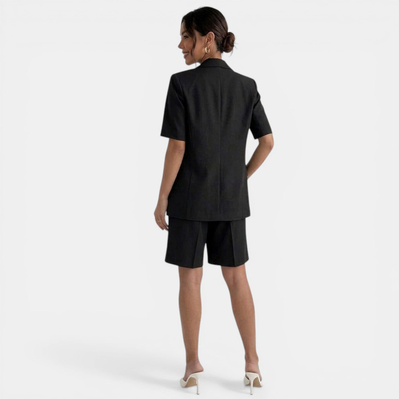 Conjunto Mujer Blazer y Shorts