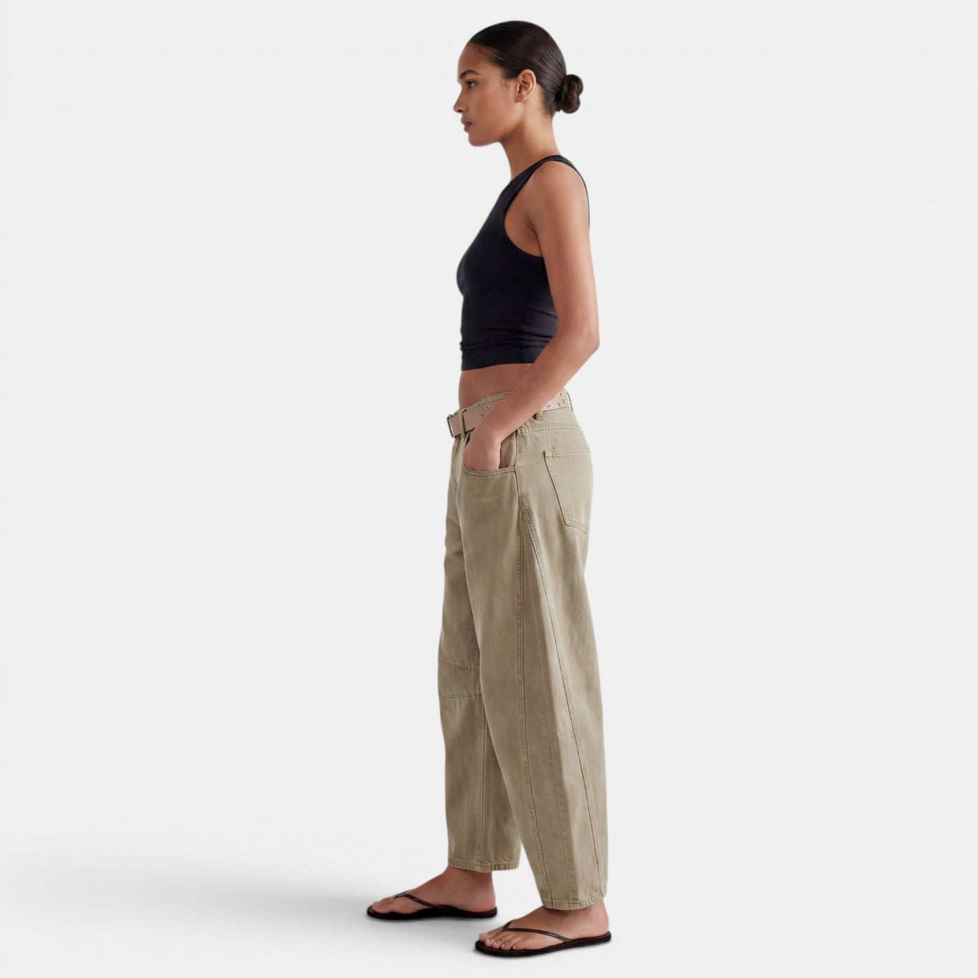 Women's Elastic Mid-Rise Wide Leg Jeans
