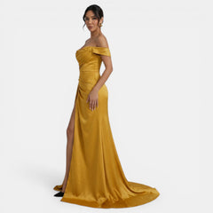 Vestido de Fiesta Off-Shoulder con Abertura Alta