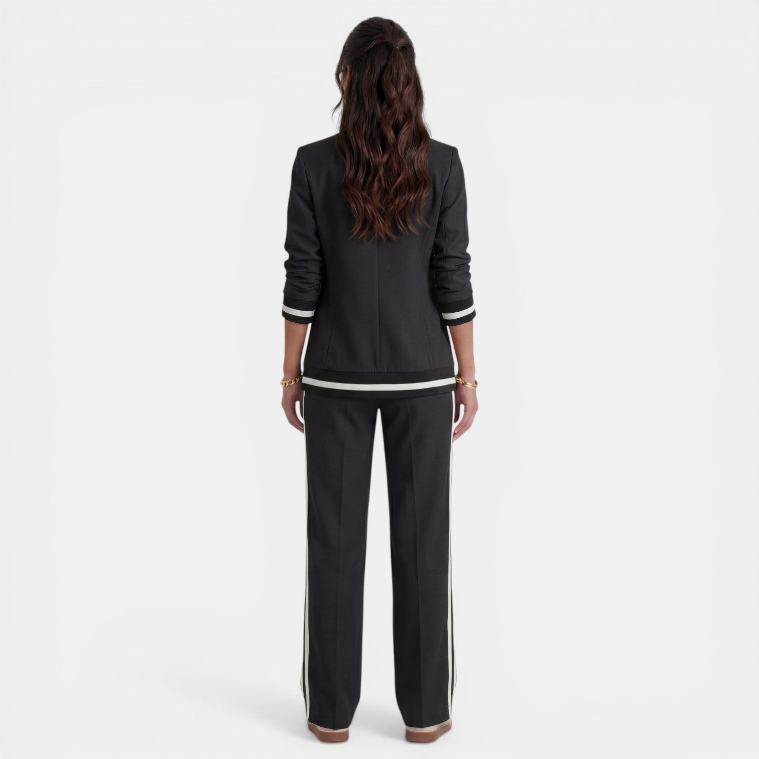 Conjunto Mujer Blazer y Pantalón Ancho